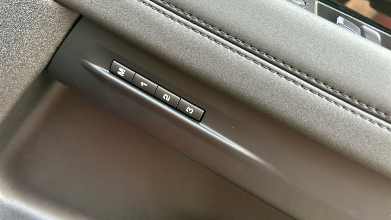 Land Rover Range Rover Evoque 1.5 P300e SE 5dr Auto Hatchback